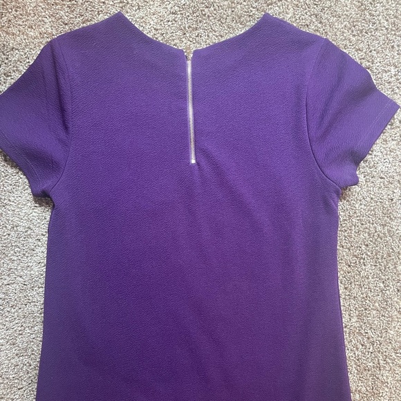 Francesca’s Kim scalloped Hem dress - Picture 4 of 4